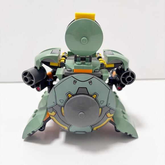Lego Overwatch 75976 Wrecking Ball Hammond Hamster Complete with Instructions - Picture 3 of 7